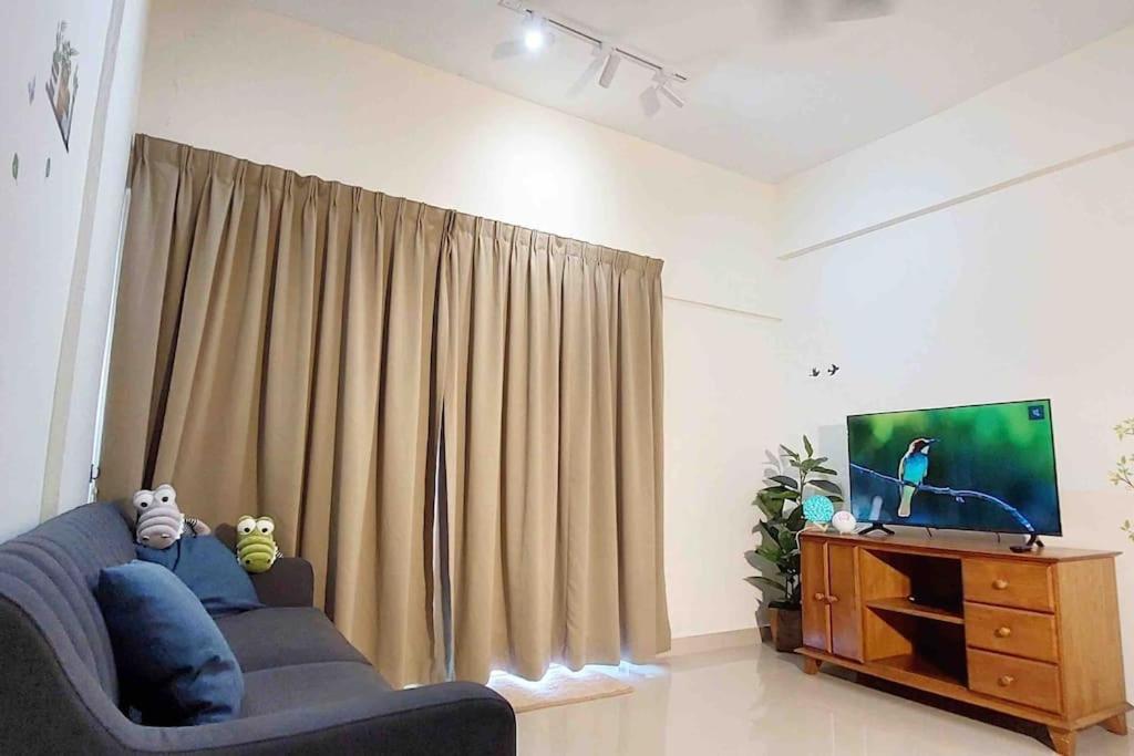 South Cozy Greenseed 9-10pax Miecc Apartment *